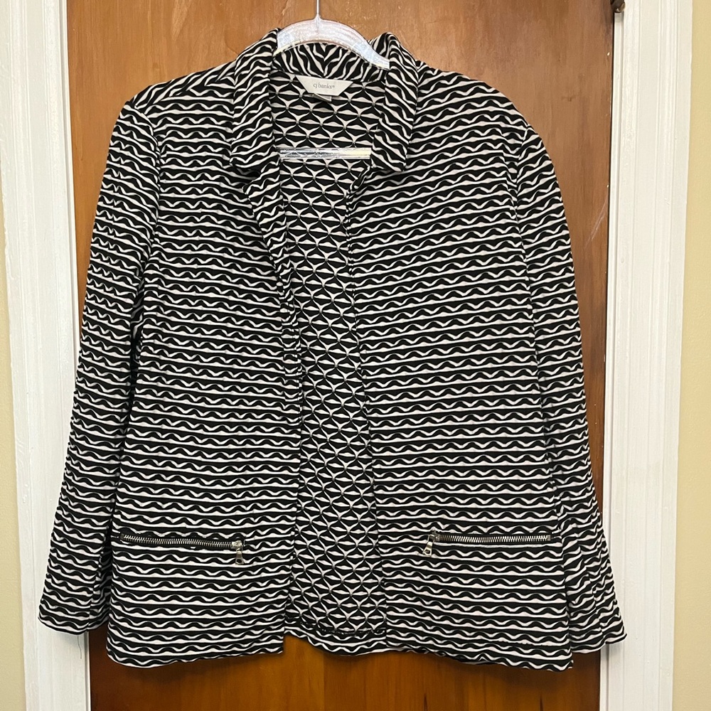 CJ‎ Banks Black and White Women's Jacket.      L4